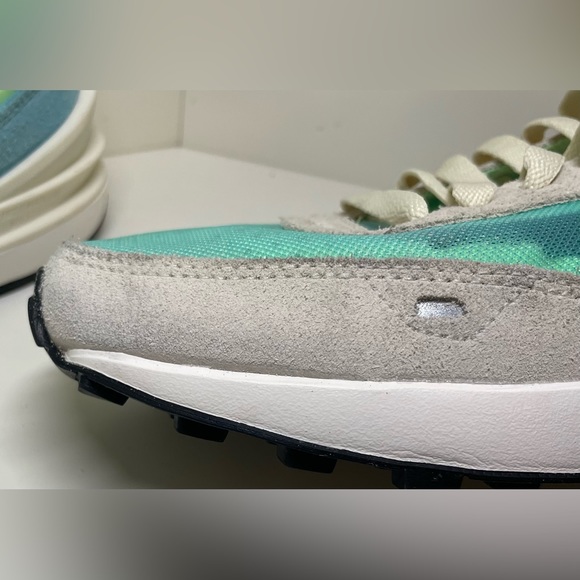 Nike Waffle One Aqua - Picture 9 of 11